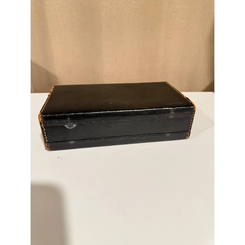 Vintage Sony Super Sensitive TR-812 Transistor Radio BC SW Black Case Japan